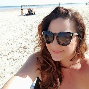 Meet your Posher, Ilana